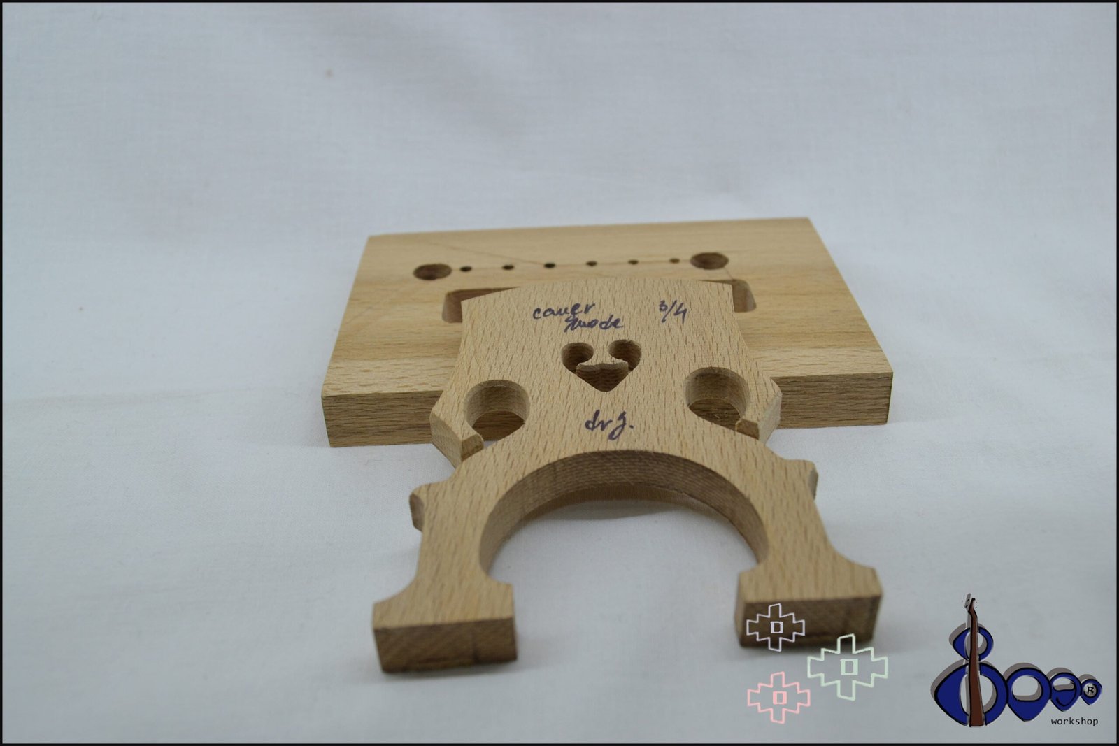 Cauer Cello Bridge Three-Quarter – Handcrafted Maple Model