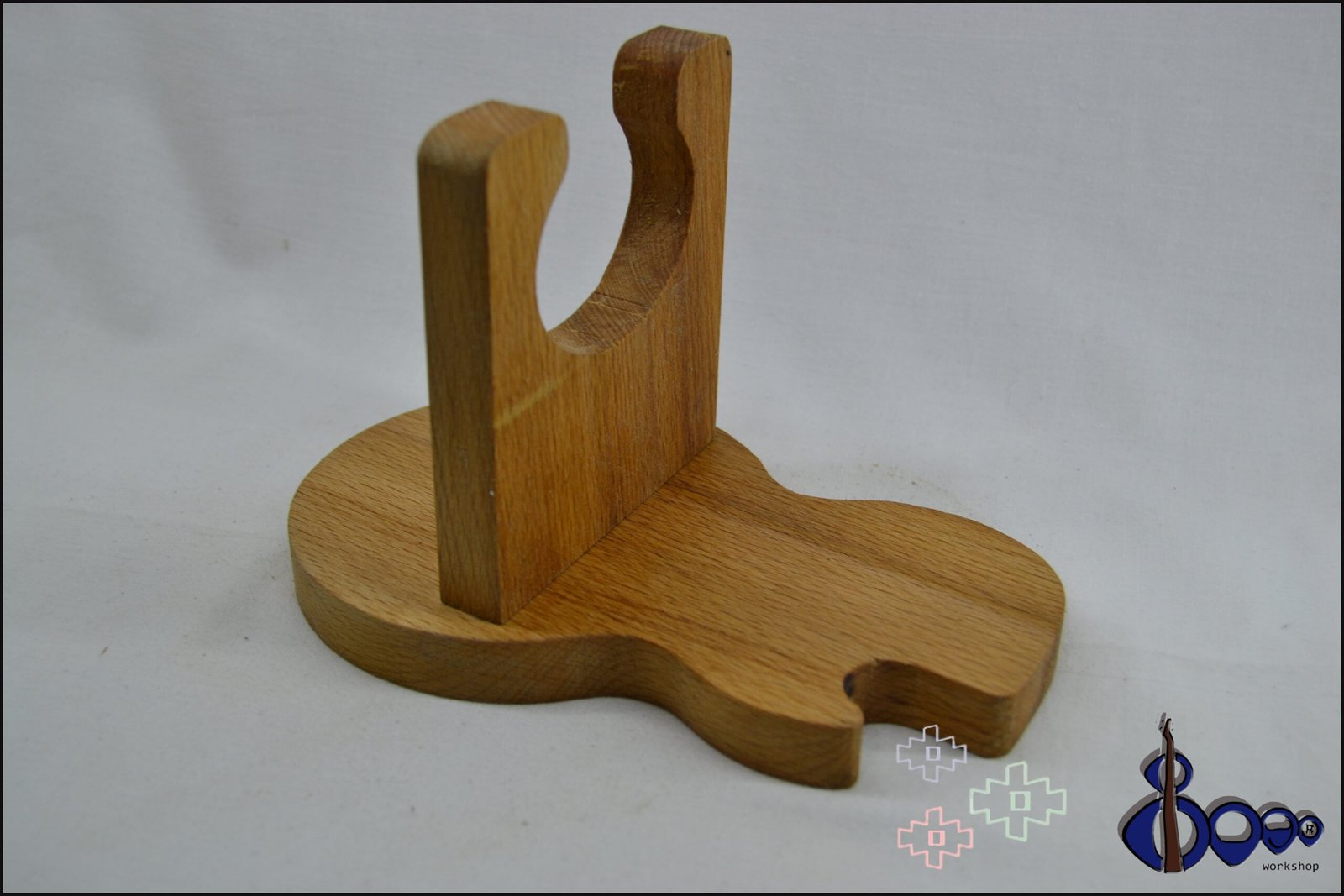 Wooden wall mount - Guitar body 3 Wooden wall mount - Guitar body