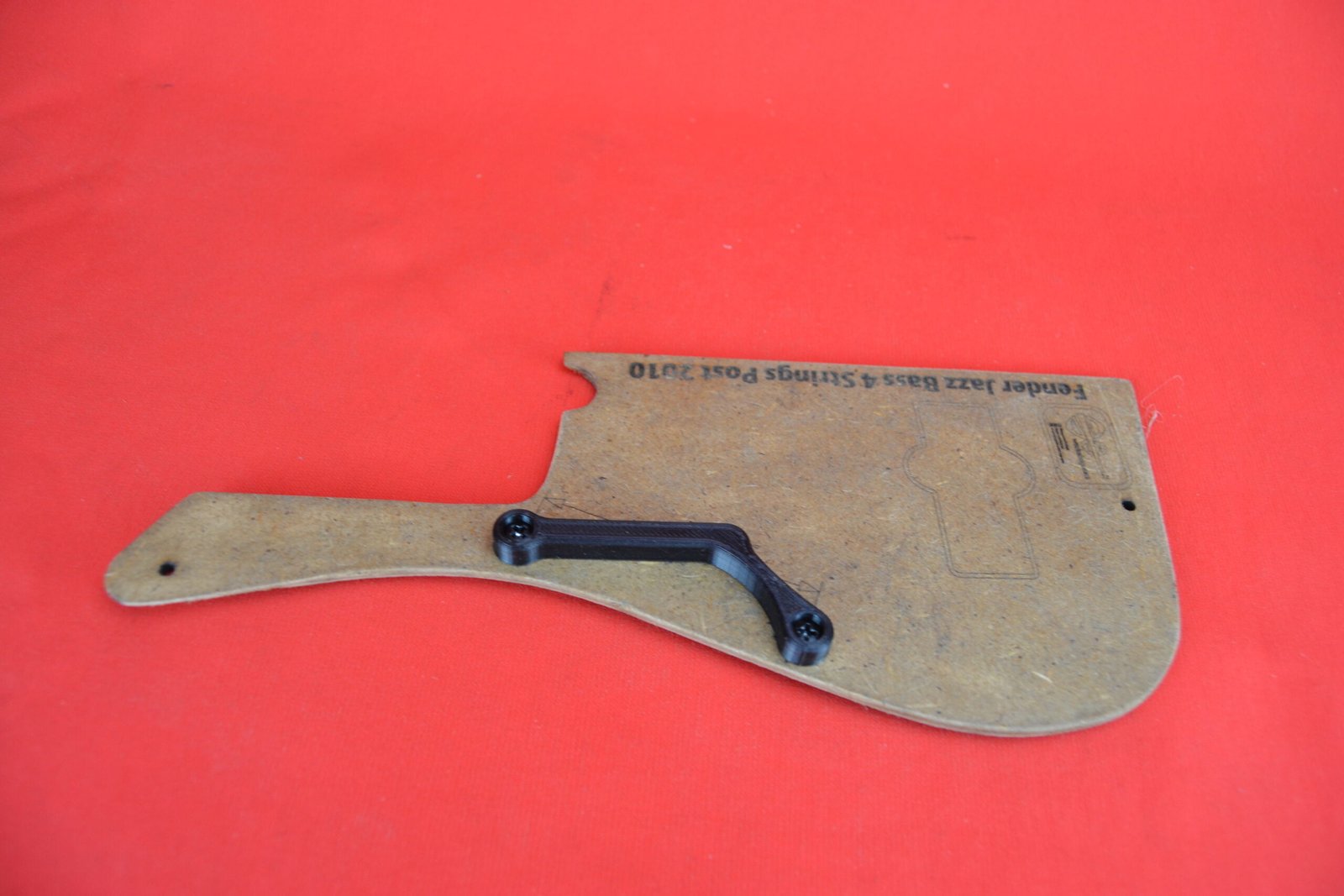 Thumb rest for Fender Jazz 4 pre 2010 (M-4) 2 Thumb rest for Fender Jazz 4 pre 2010 (M-4)