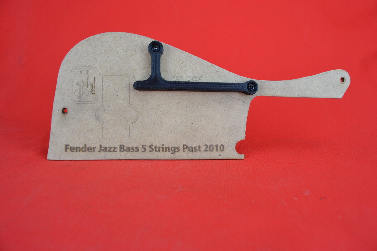 Thumb rest for Fender Jazz V post 2010 (M-9) 5 Thumb rest for Fender Jazz V post 2010 (M-9)