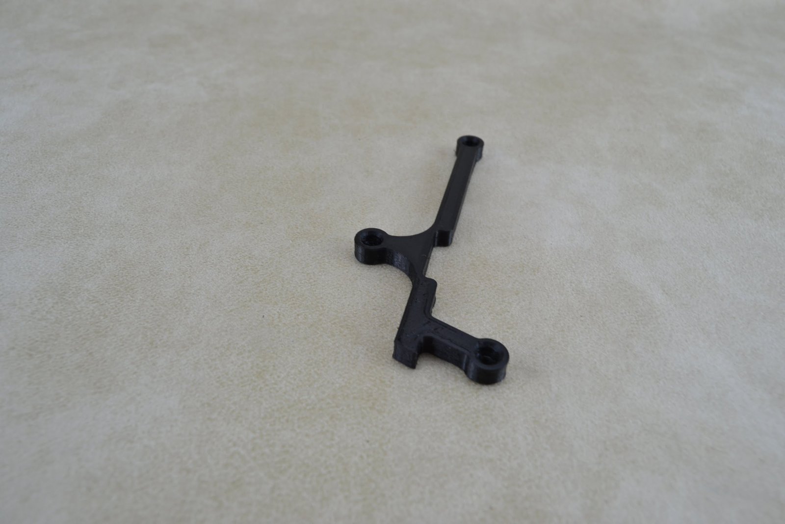 Thumb rest for Fender Deluxe bass 4 (M-6) 3 Thumb rest for Fender Deluxe bass 4 (M-6)