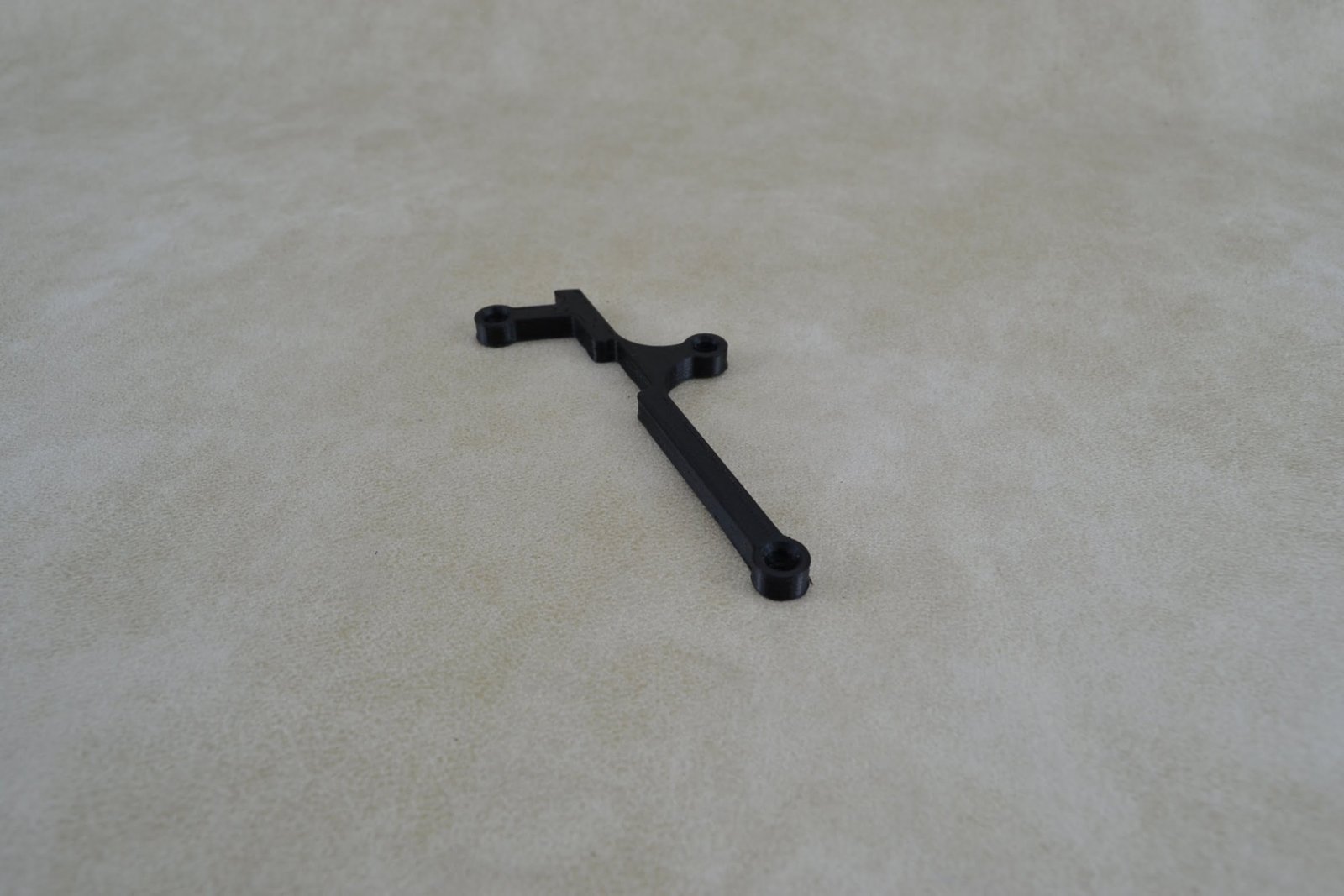 Thumb rest for Fender Deluxe bass 4 (M-6) 2 Thumb rest for Fender Deluxe bass 4 (M-6)