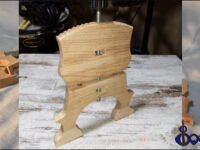 Double bass strings lifter/ holder