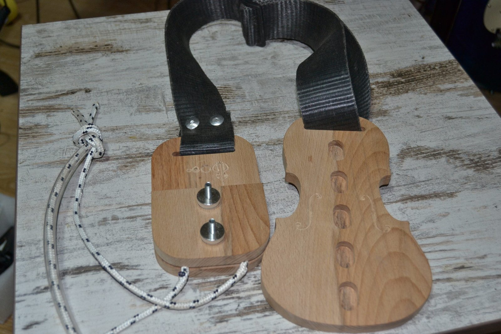 Needle end stopper for Double bass