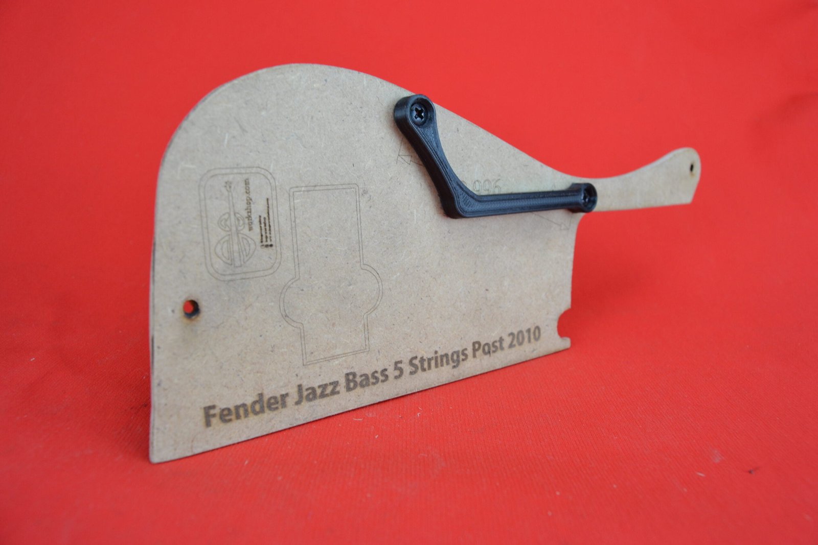 Thumb rest for Fender Jazz V post 2010 (M-3)