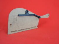 Thumb rest for Fender Jazz V post 2010 (M-4)