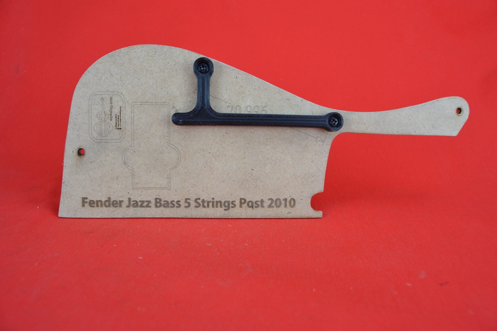 Thumb rest for Fender Jazz V post 2010 (M-6)