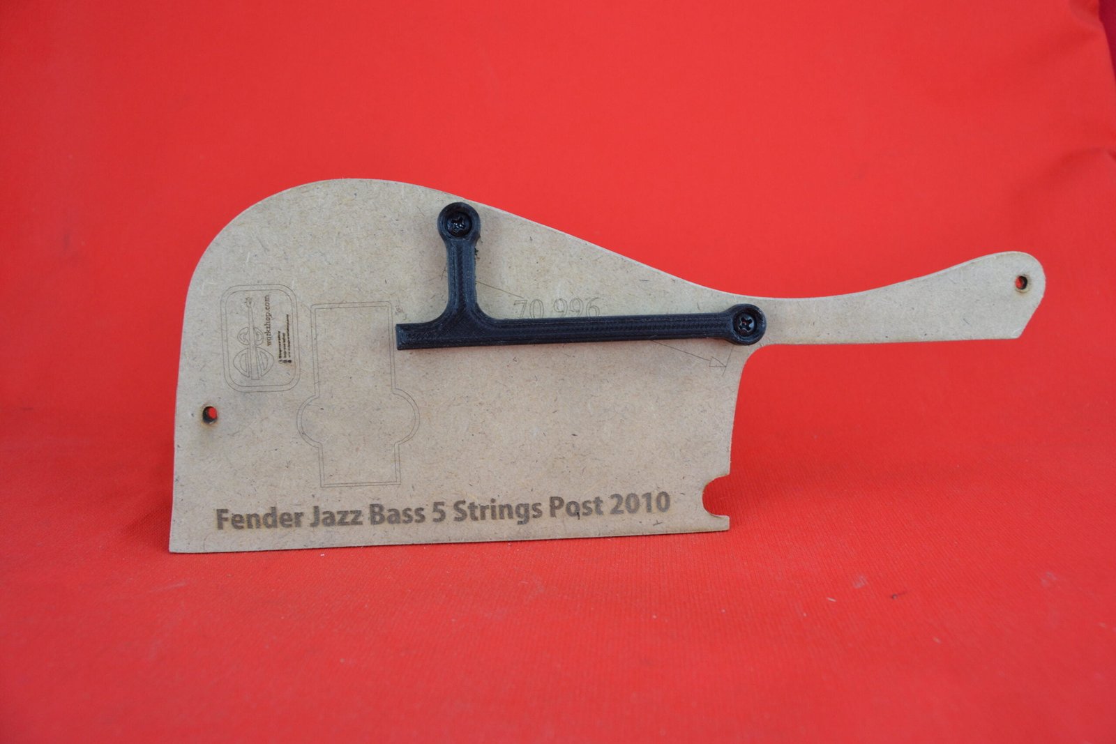 Thumb rest for Fender Jazz V post 2010 (M-7)